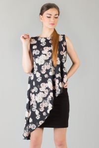 Sukienka Model Lilka 5 Black/Flowers